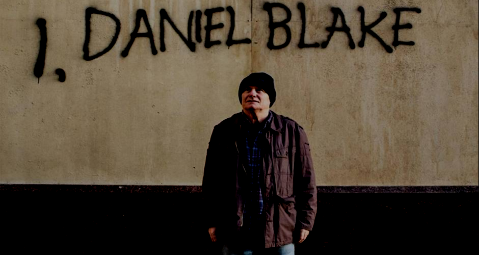 Daniel Blake vor seinem Graffiti